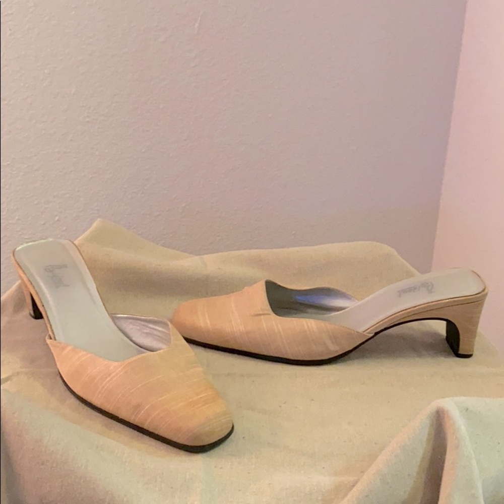 Summer sandals